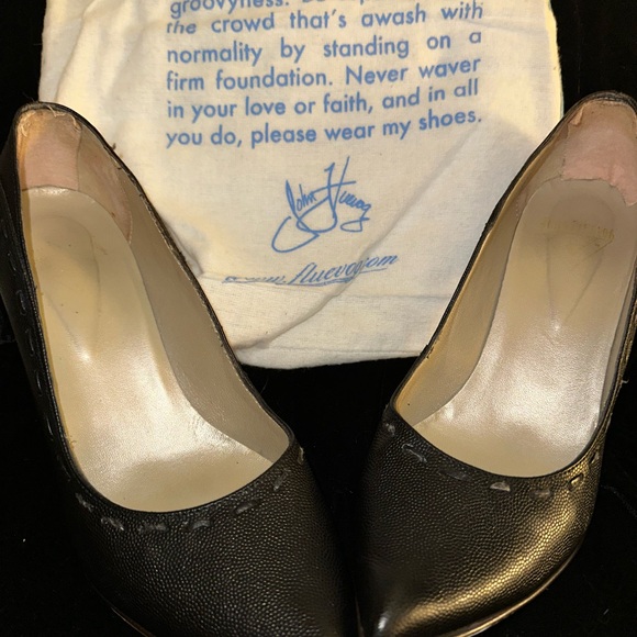 John Fluevog Vintage Black High Heel Teapot Shoes With Wooden Heel, Size 7 - Picture 2 of 6